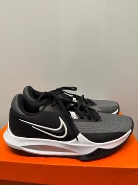 Nike Black/Gray Performance Training Shoes  Nike Precision 6  shoes Sz 8